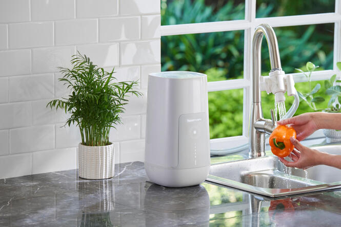 Tupperware Gen II Nano Nature Water Filtration System 