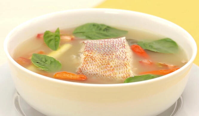 Tupperware Sup Ikan Kuah Asam 