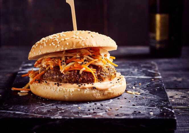 Tupperware Asian Fusion Burgers 